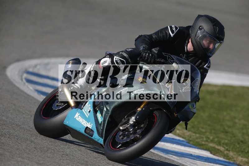 /Archiv-2024/02 29.01.-02.02.2024 Moto Center Thun Jerez/Gruppe gruen-green/124